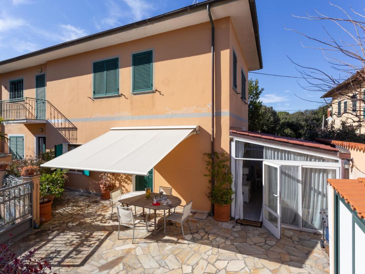 Holiday Home Stella Marina By Interhome Marina di Pietrasanta Extérieur photo